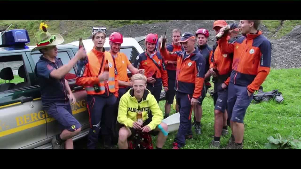 Die Bergrettung Grossarl bei der Cold-Water-Challenge