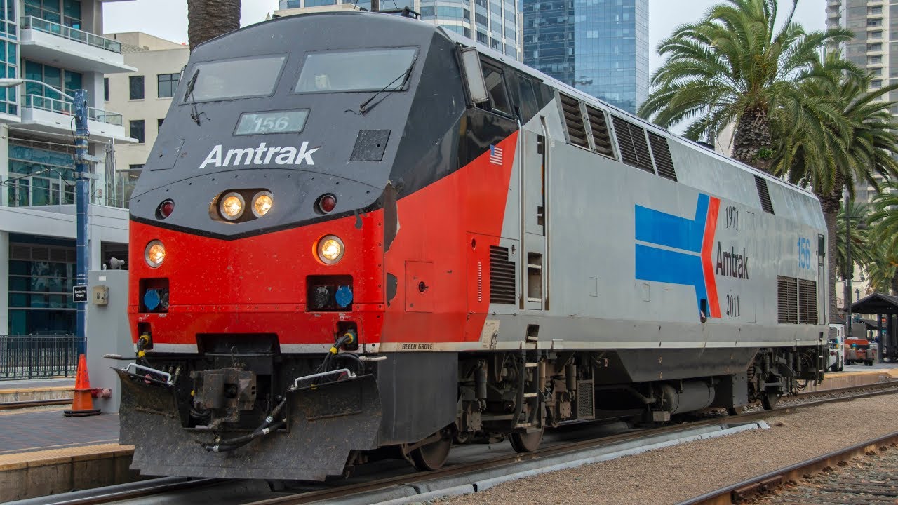 4K - Heritage on the Surfline: Amtrak 156 (Phase I Heritage Unit) in Summer 2018