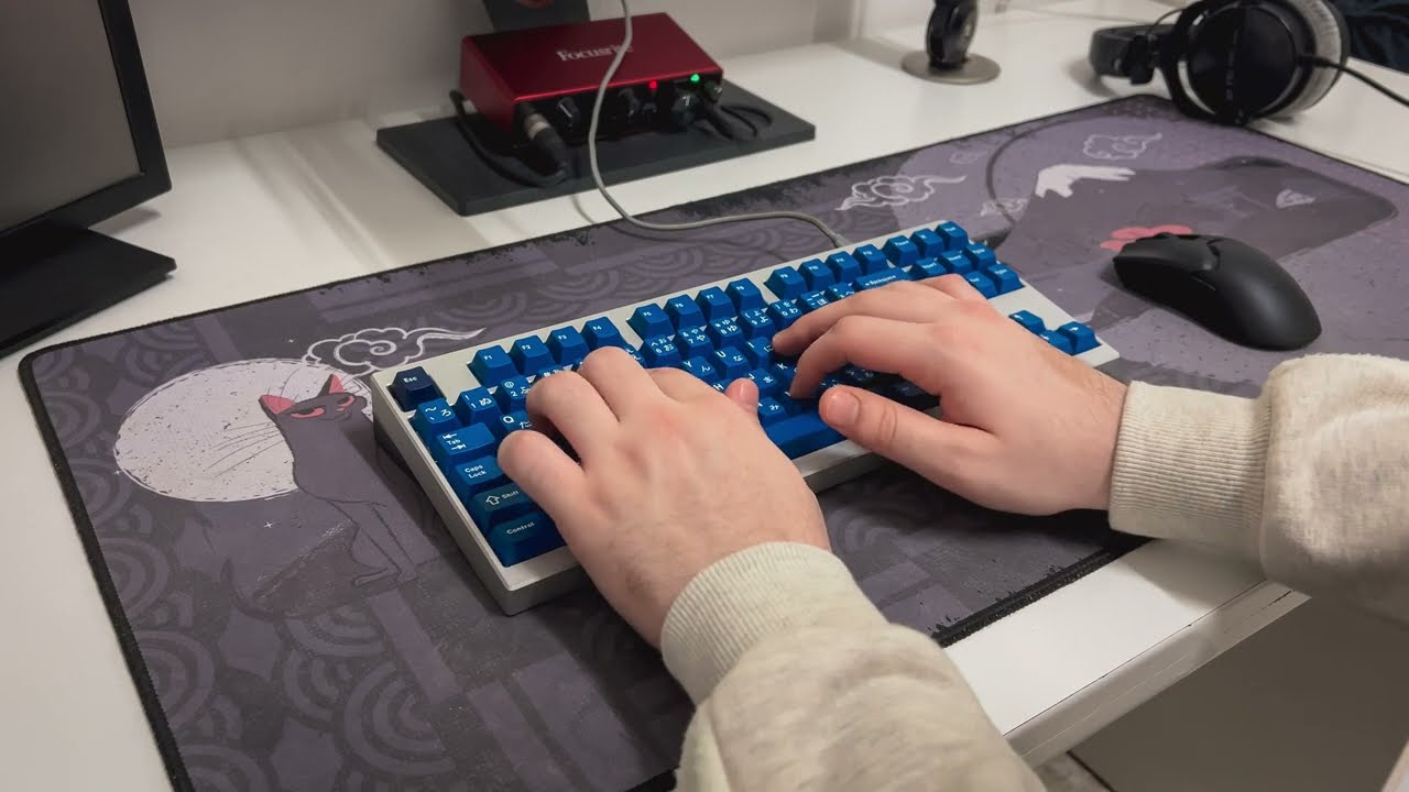 Geonworks F1-8X v2 with SWK Outva Yang switches