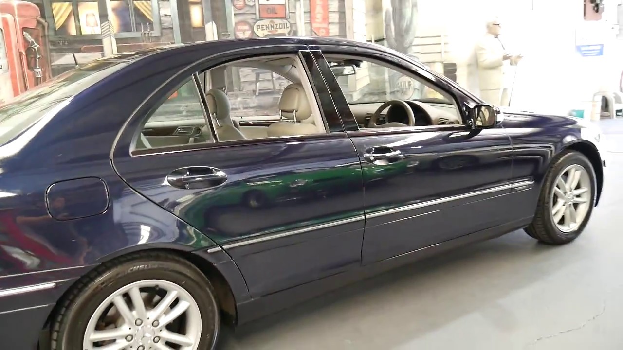 2003 Mercedes Benz C180 Kompressor in dark blue
