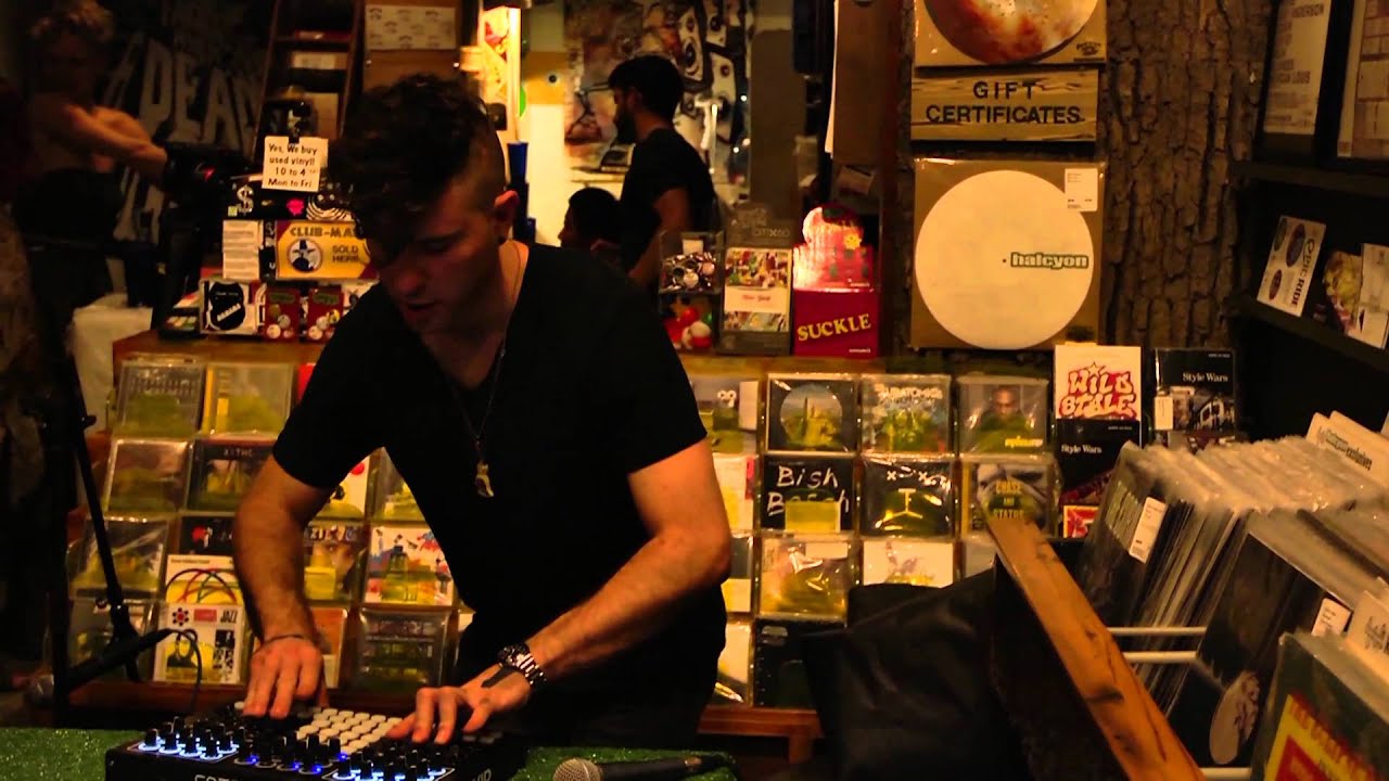 Black Light Smoke Boiler Room NYC Live Set