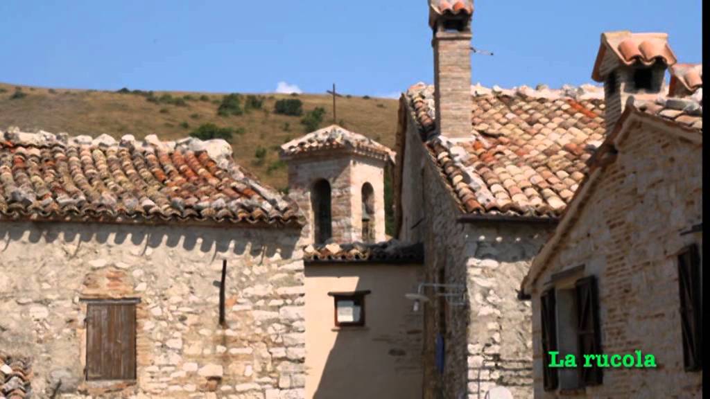 Elcito Fiabesco castello eretto sulla roccia