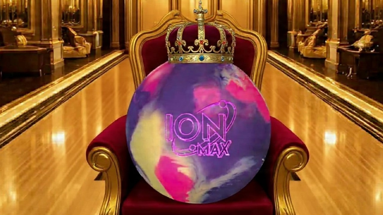 Shot 2 back to back 300 during league! Ion Max is still KING!