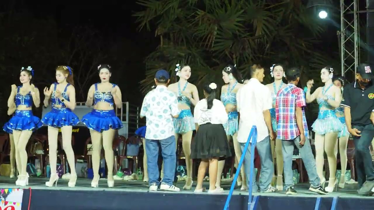 【#PhetchaburiDance】#PhetchaburiTraditionalDance✿10-минутный танец для тренировок🎼Nong Bow_Napapor...