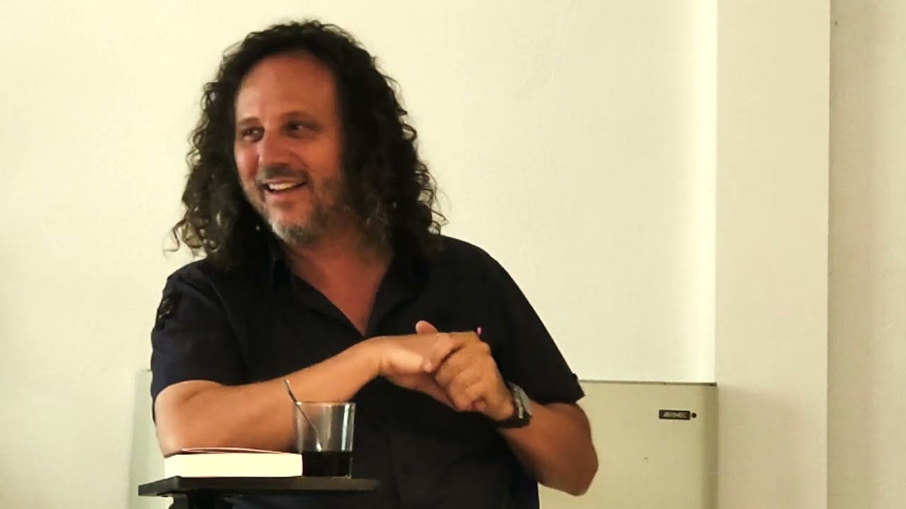 Charla organizada por la organización SAL! (Solidaridad, Amistad y Libertad!)