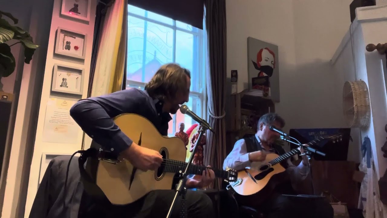 Modjango - Paul Gregory / Roy Gregory performing Chan Chan - @buenavistasocialclubofficial