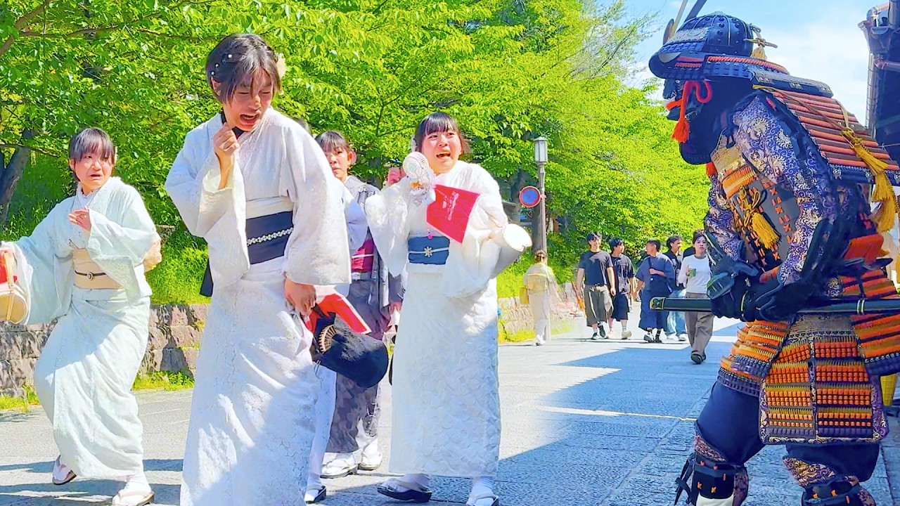 SCREAMED So Loud 😂 Samurai Armor Prank Kyoto Japan #161