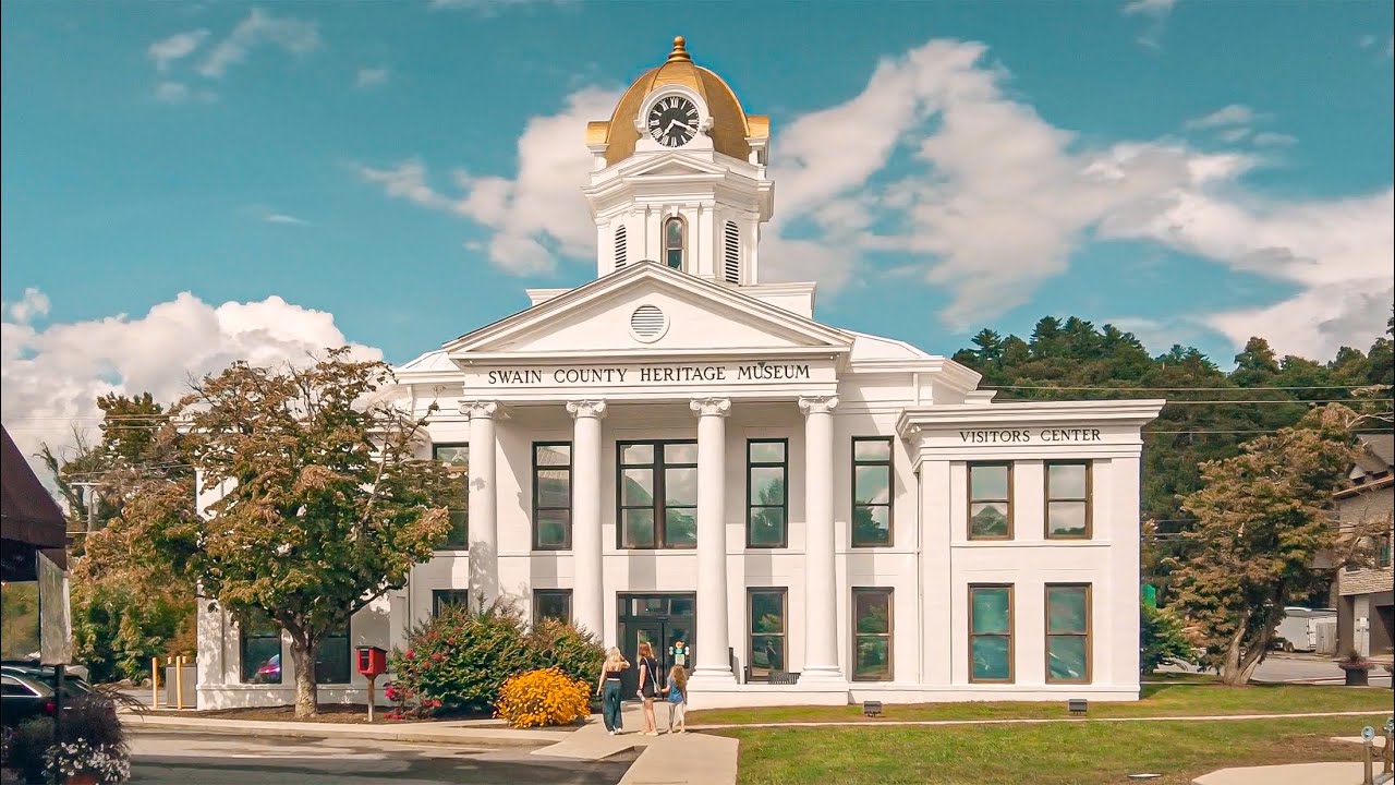 Bryson City Town in North Carolina. Best Place to Visit. Virtual Walking Tour. Travel Video 4K