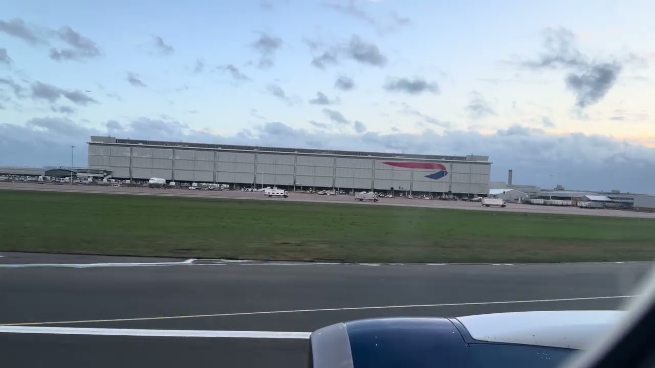 London Heathrow powerful evening departrure