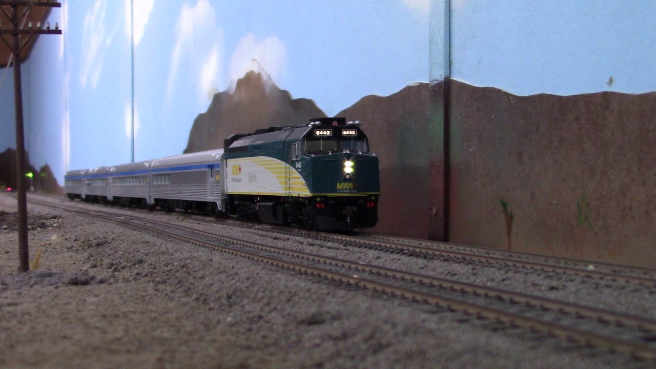 Rapido VIA RAIL F40PH-2D starting up and heading out on the layout.