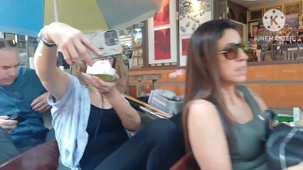ดำเนินสะดวก อัมพวา