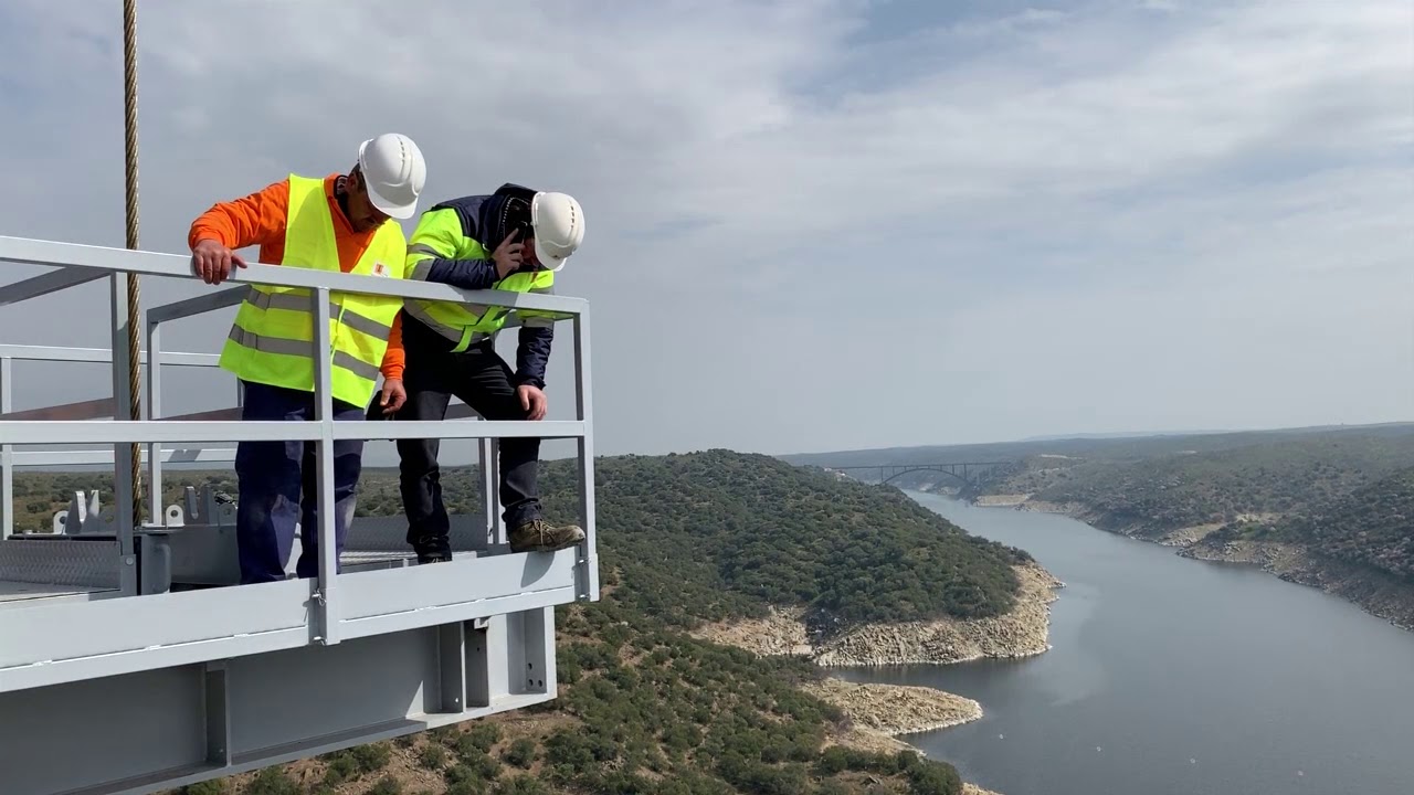 Procedimientos de Descenso de Carros de Voladizos Sucesivos en el Viaducto del Tajo