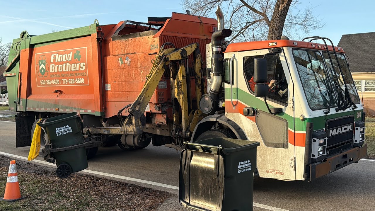 Flood Brothers Mack LR Heil Python Lid Flipping Garbage Truck 