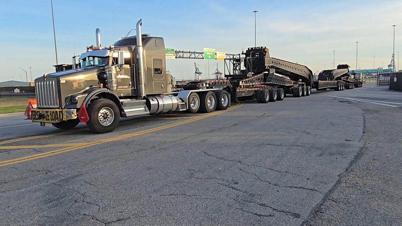Kenworth T800w & 19-Axle Trailer Combo