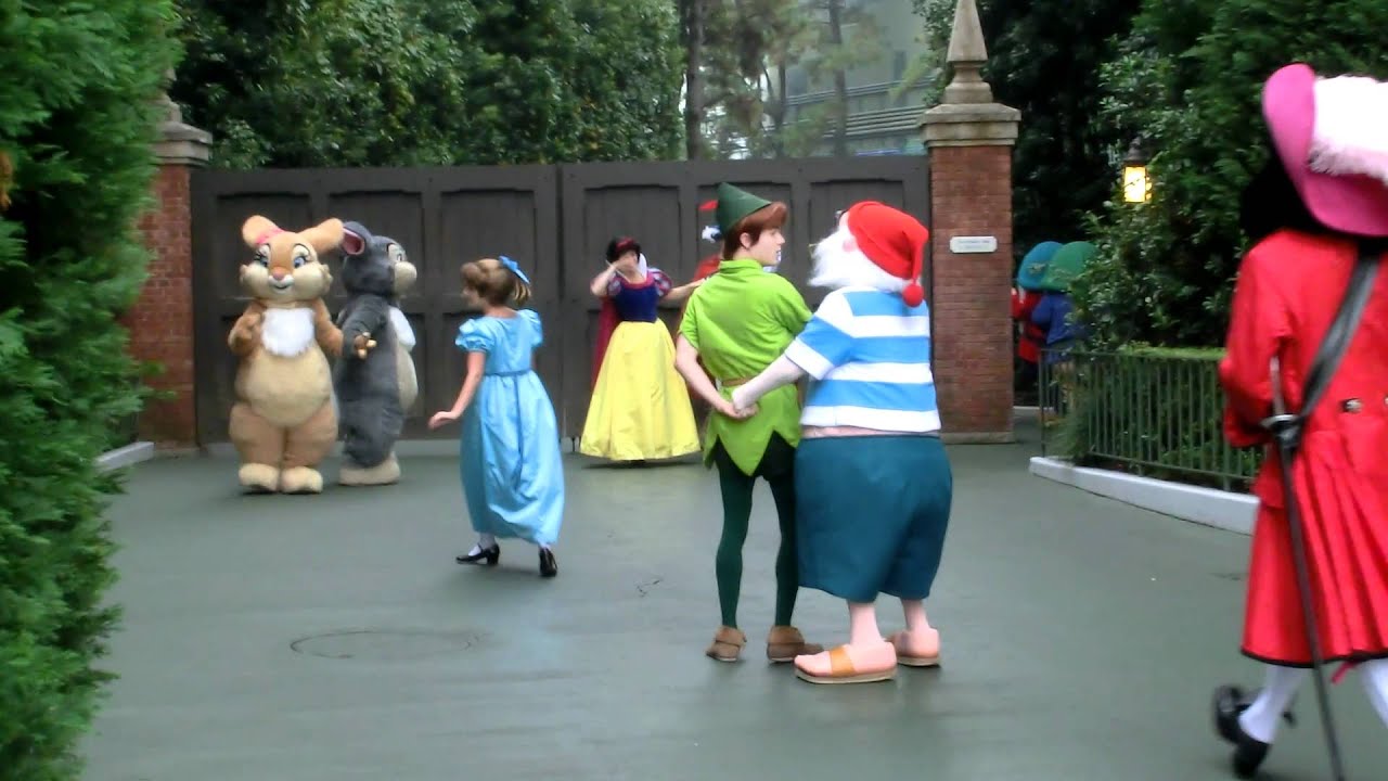 20111106 ファンタジーランド キャラクターお見送り①