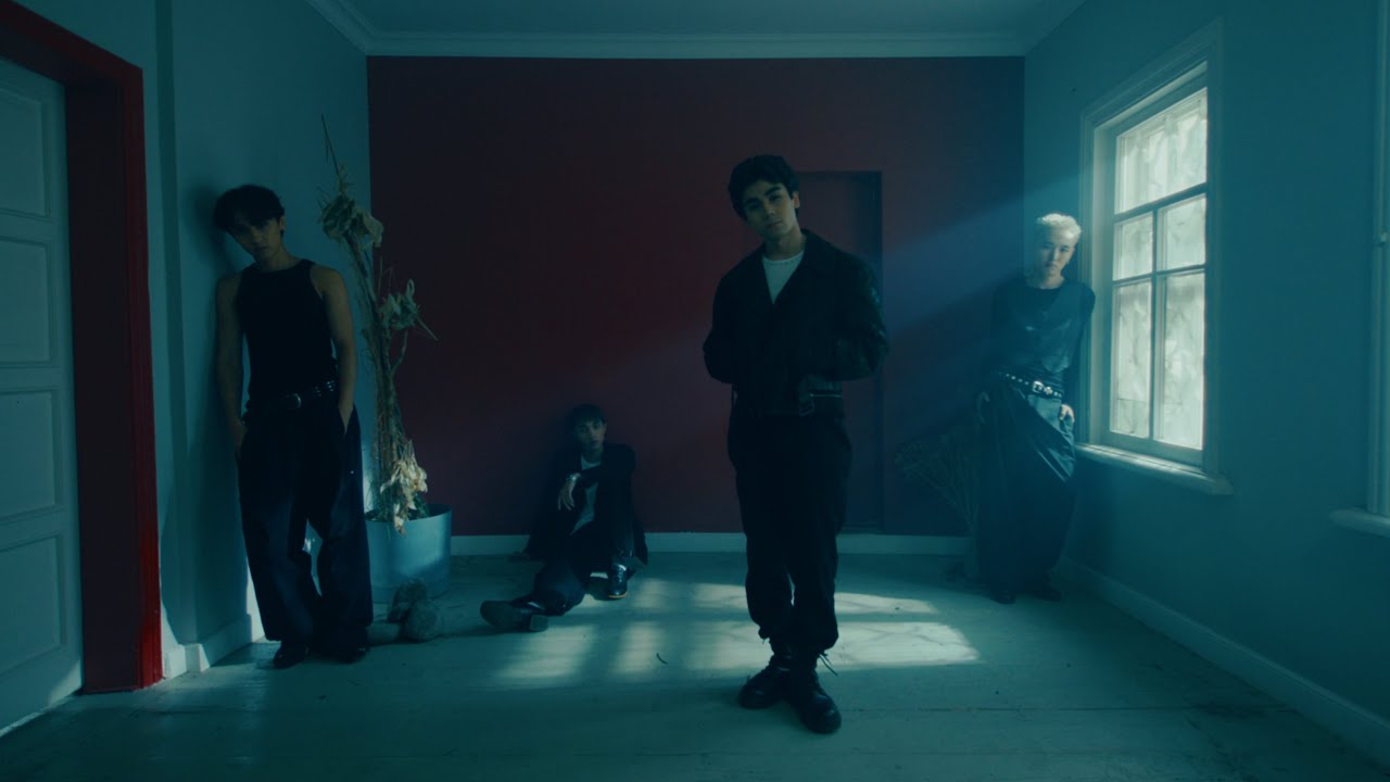 ALPHA &ndash; EMMA (Official Video)