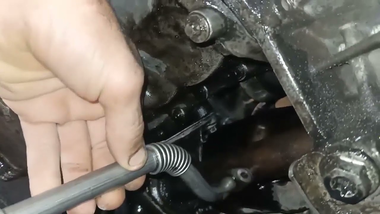Fuite d'huile due à court-circuit moteur 1.5 dci تسريب الزيت بسبب ماس كهربائي