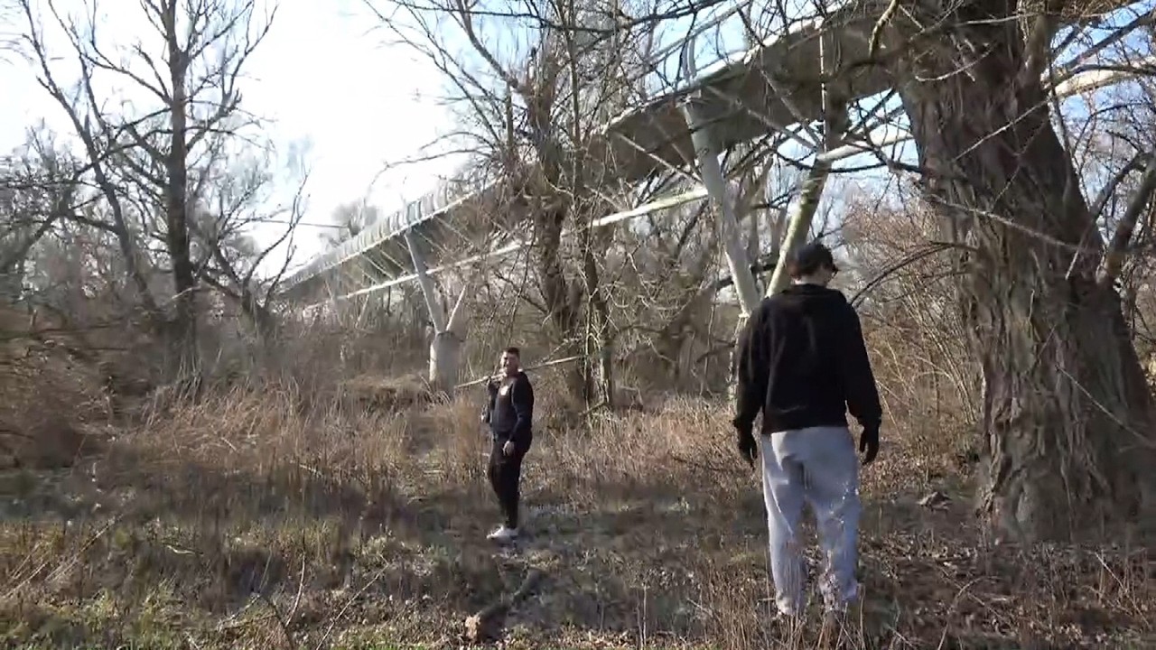 Jarné upratovanie pod Cyklomostom slobody