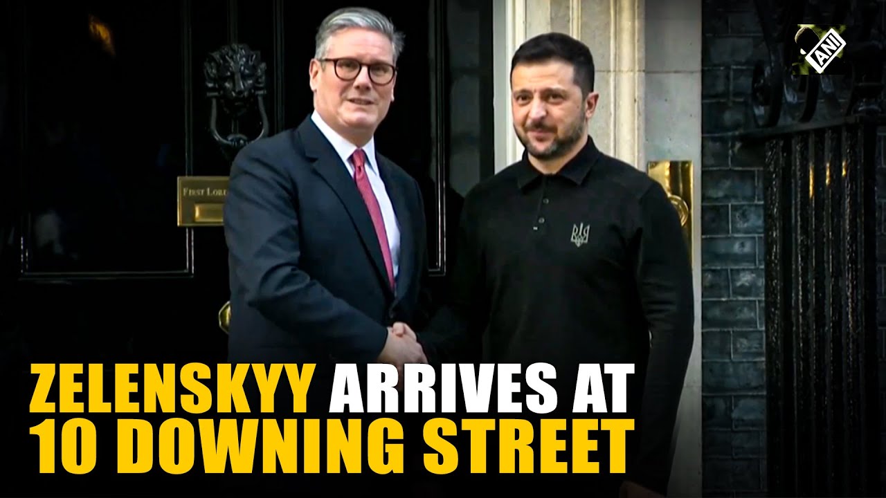 Ukraine President Volodymyr Zelenskyy arrives at 10 Downing Street