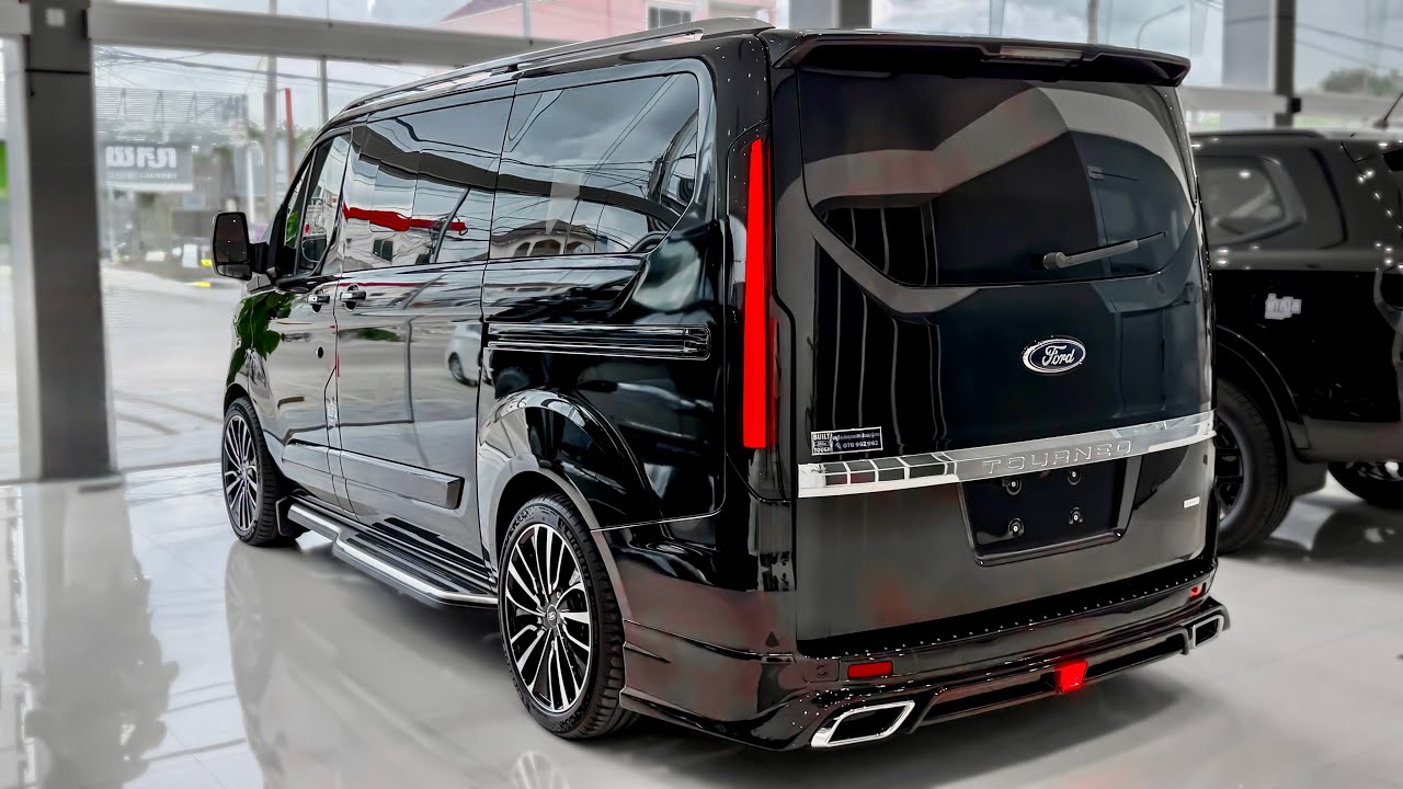 New Ford Tourneo ( 2025 ) - Luxury Family Van | Interior And Exterior
