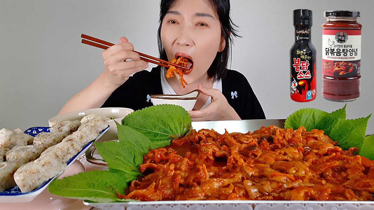 하룻강아지도 따라 할수 있는 매운 국물닭발 레시피 먹방 (feat.불닭소스) ASMR spicy chicken feet Mukbang Eating SHow