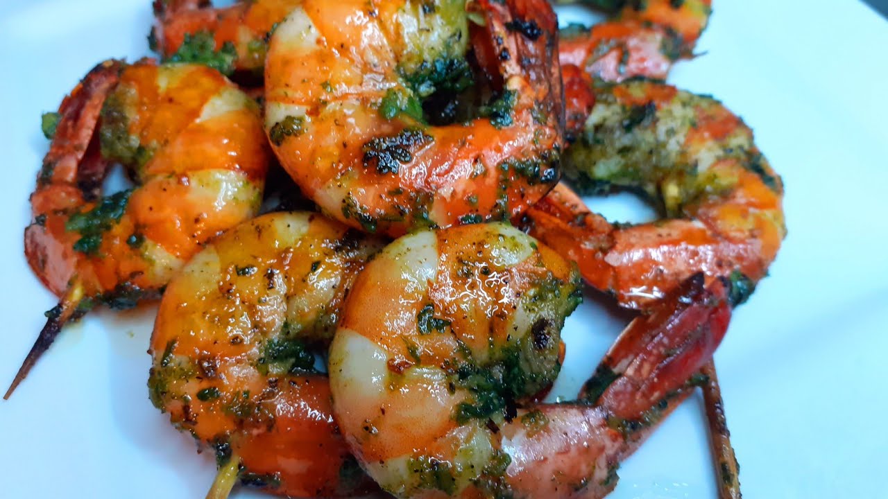 Brochettes de Gambas super miam-miam 😋😋😋 -  5 min. sur le grill suffisent à réaliser ce délice 👌👌👌