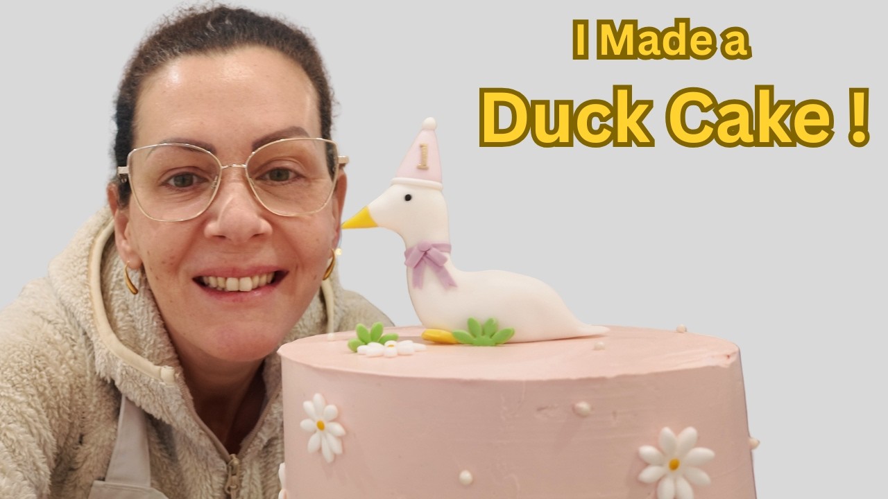I make the cutest Duck Cake!