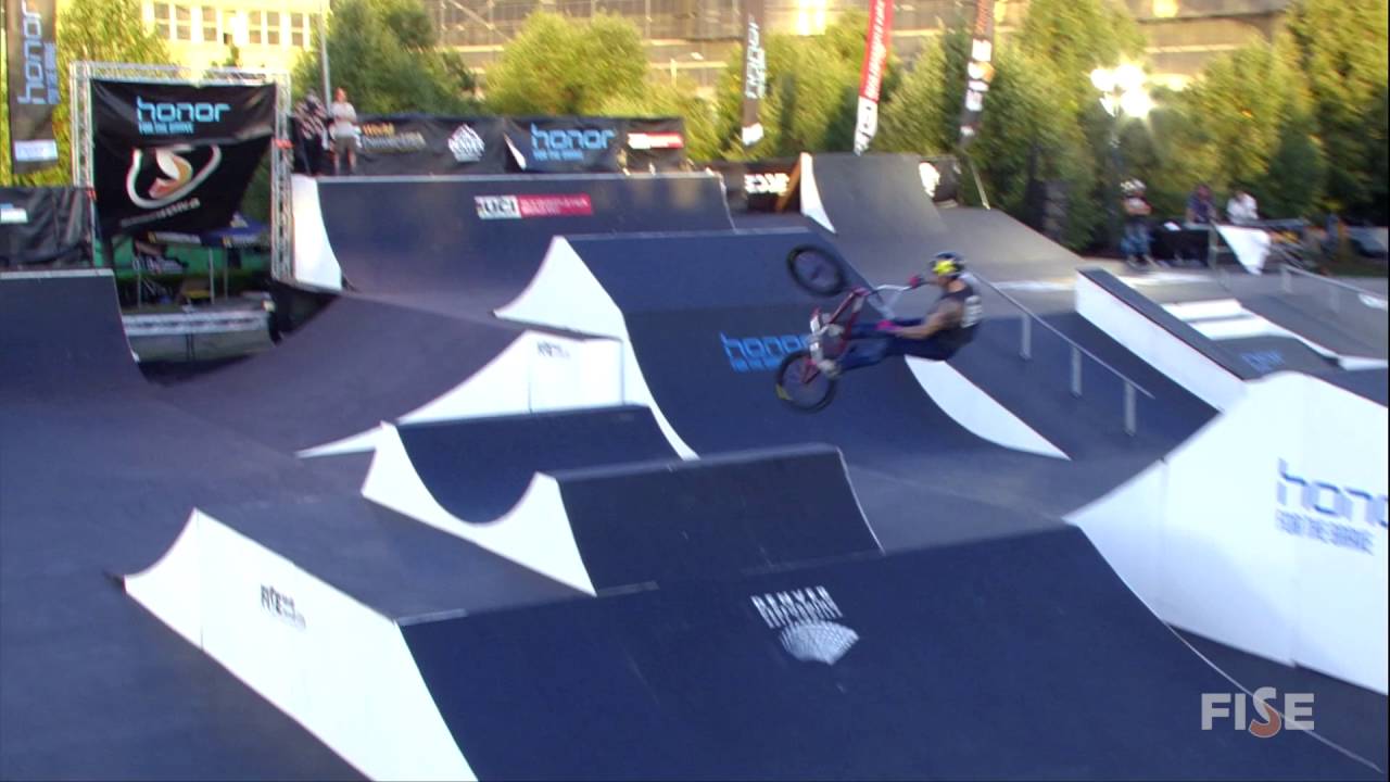 Transfer 360 tailwhip by Logan Martin - FISE World Denver 2016
