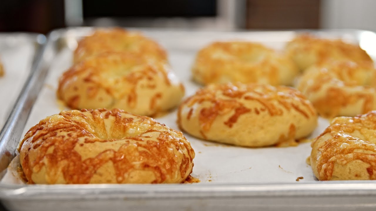 Cheddar Bagels | HOW TO MAKE | The Pantry