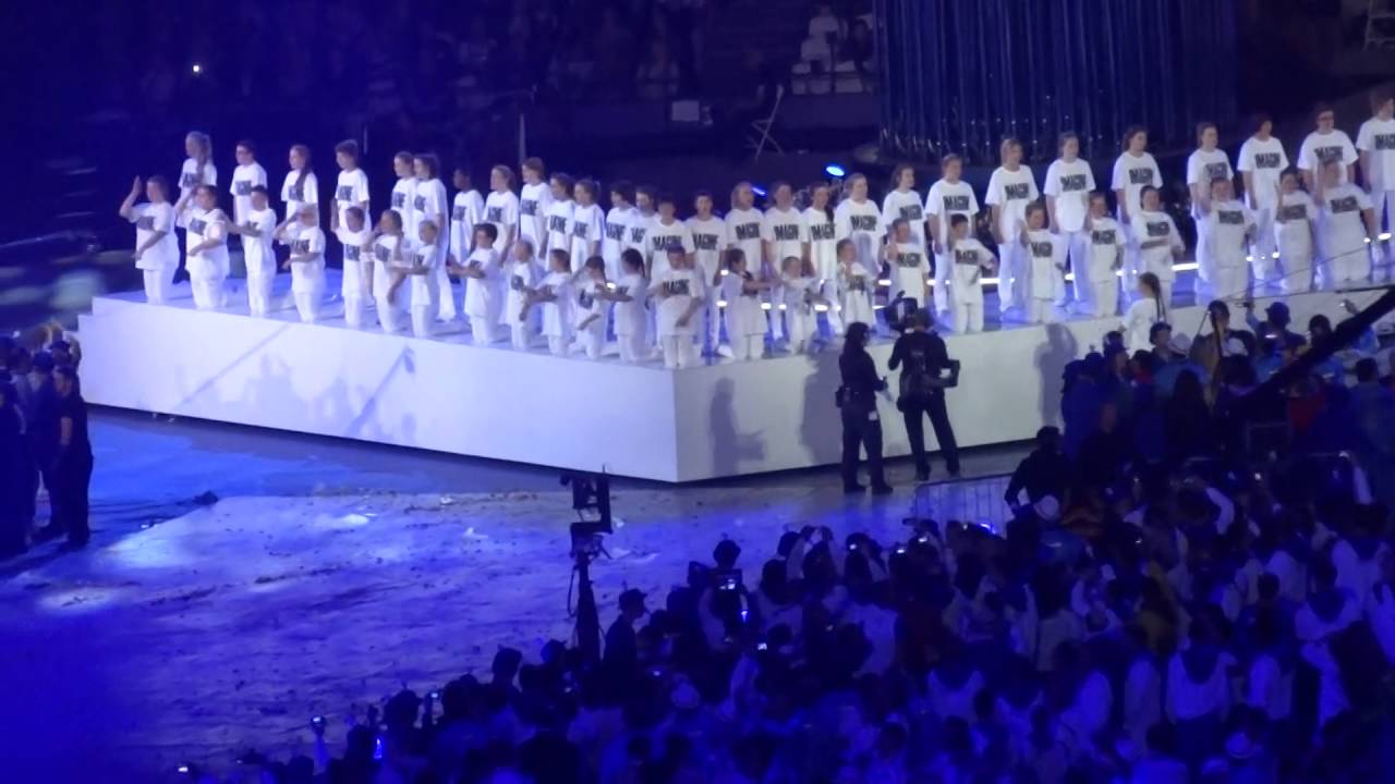 John Lennon's Imagine - Children's Choir Performance @ London 2012 closing ceremony