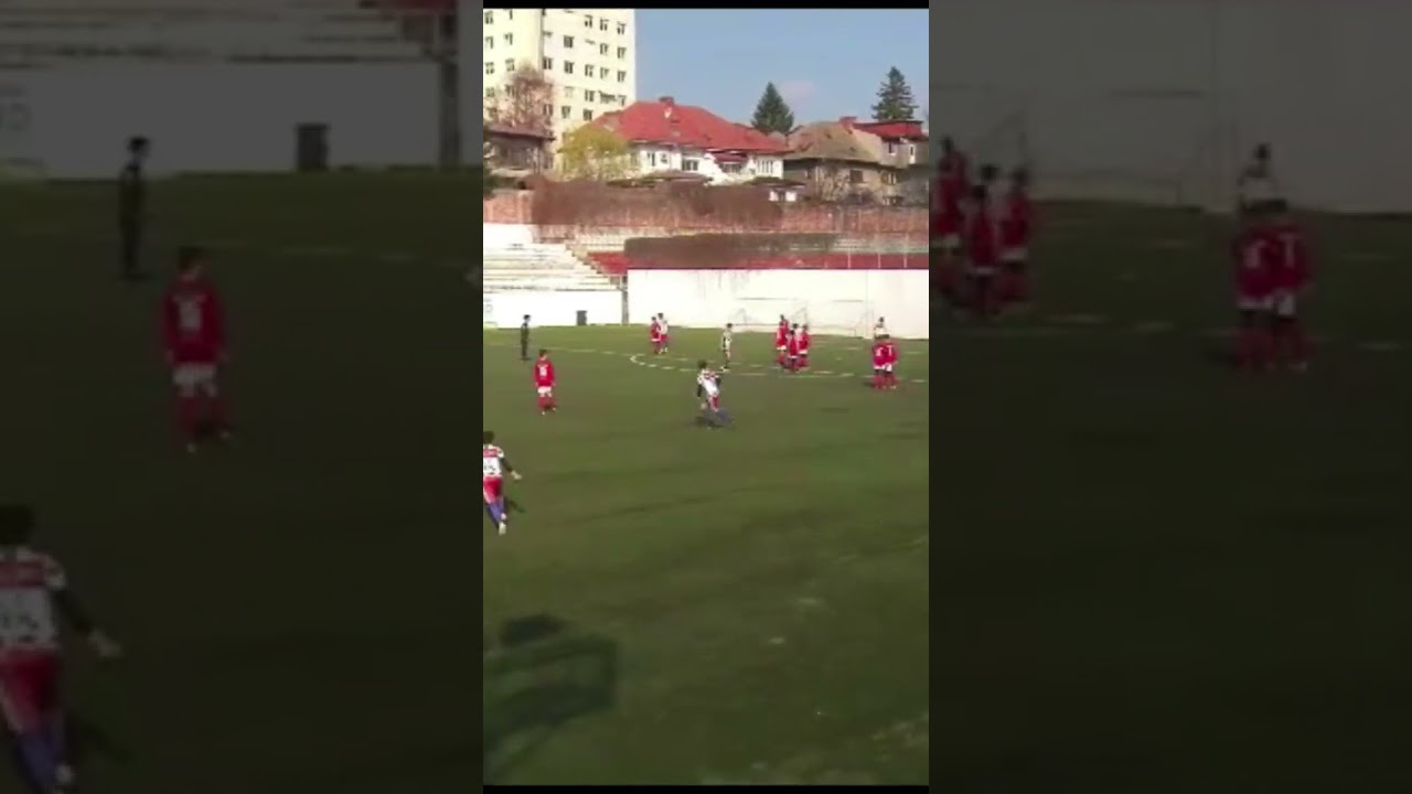 Cele mai frumoase goluri din lovitura libera / The most beautiful free kick goals