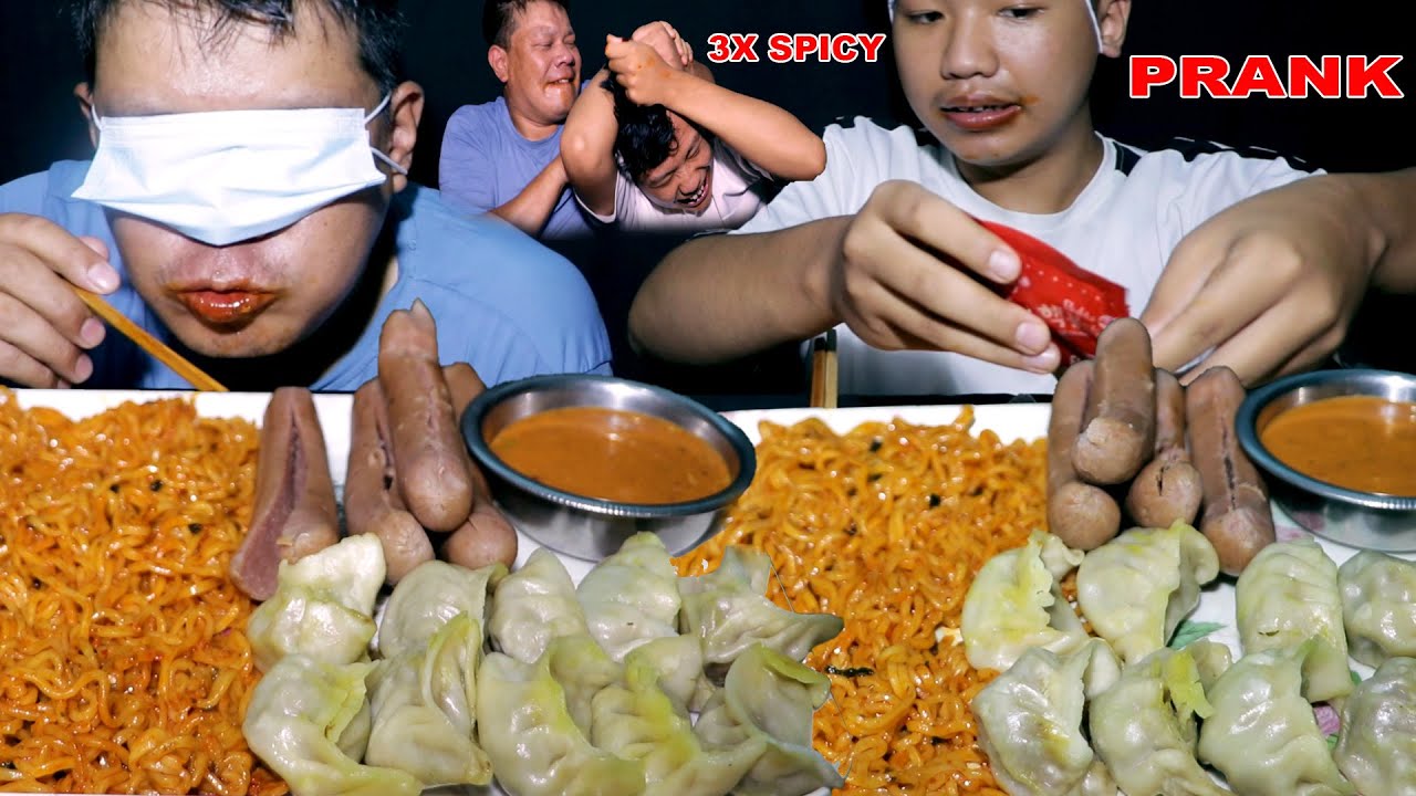MOMO 🥟 SPICY 2PM NOODLES,SAUSAGE CHALLENGE AND PRANK 🔥🥵 WITH DAD | SPICY FOOD EATING CHALLENGE
