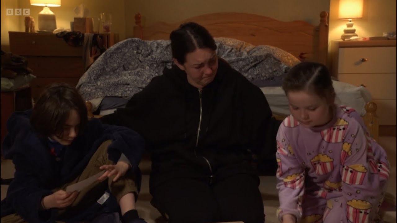 Eastenders hope and Arthur comforts Stacey and helps her out the pictures of Martin away scene