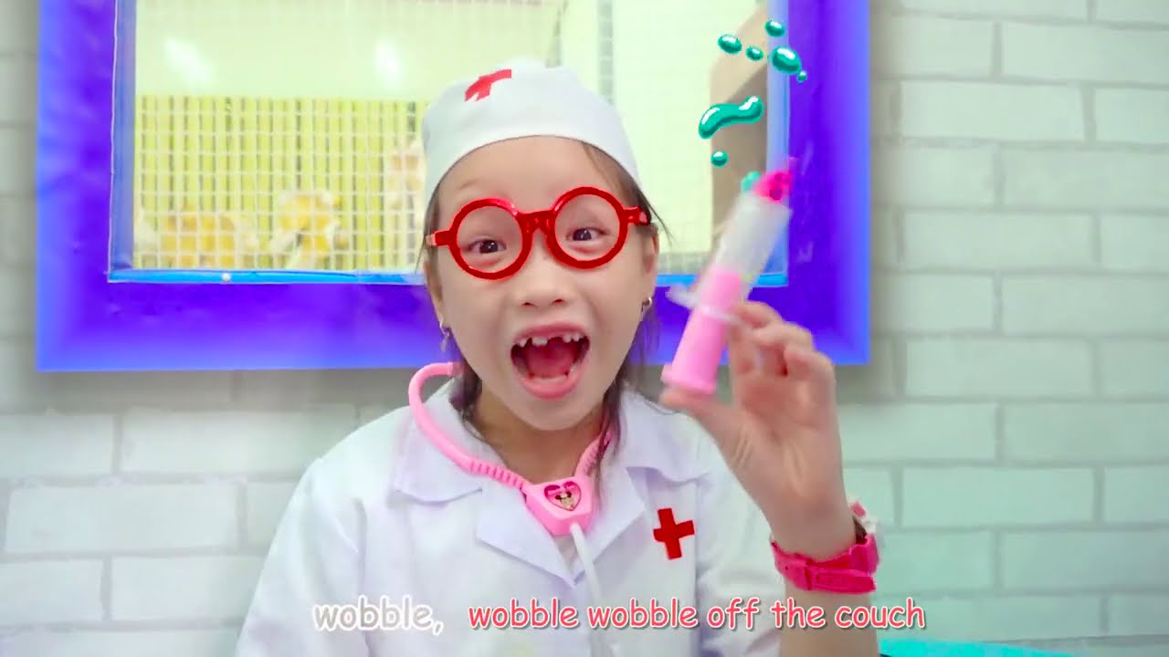 I Got A Boo Boo Song | 레인보우 생일 케이크 만들기 | SuperHero Kids