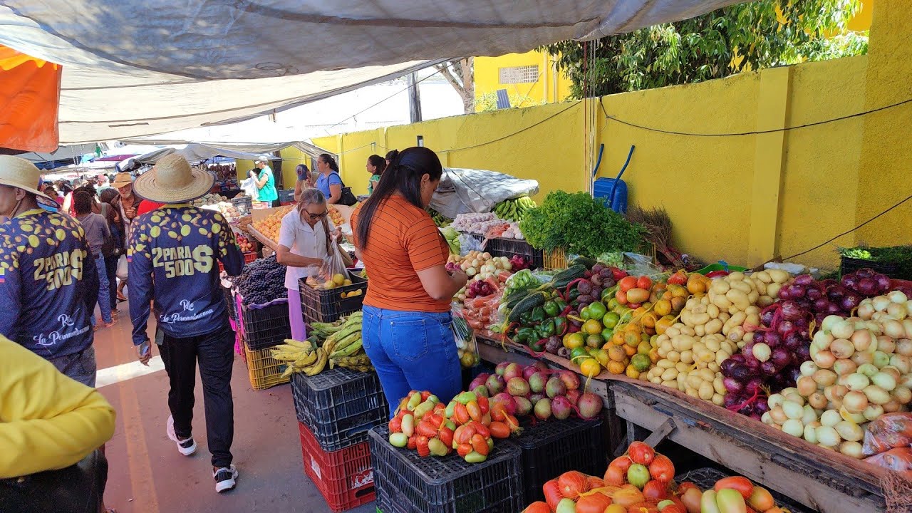 Feira livre de Capoeiras-PE 31/10/25 economize aqui 