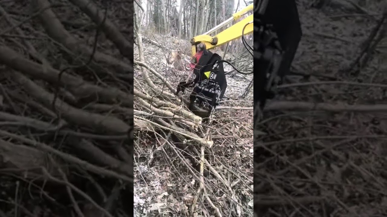 Jak 250 Fällgreifer mit Komatsu PC50