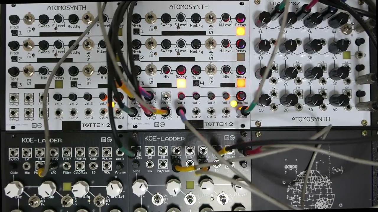 AtomoSynth Tottem2 + Koe Ladder  eurorack modules jam