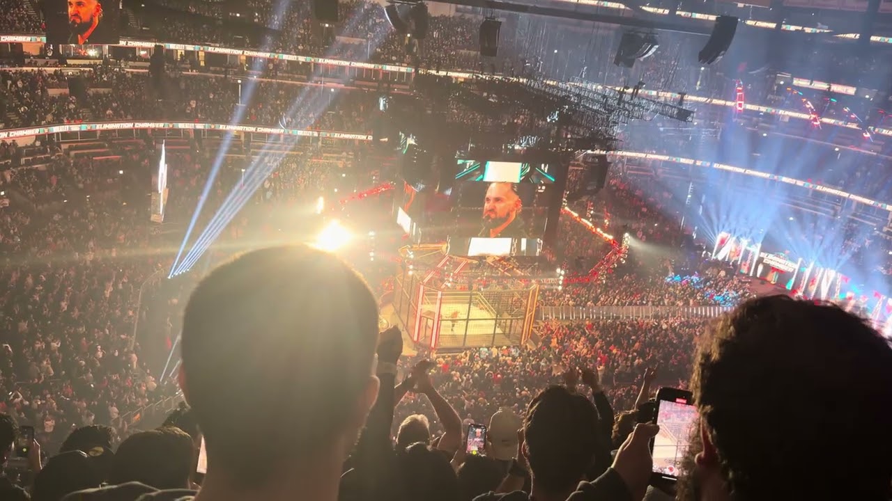 Seth Rollins Returns! WWE Elimination Chamber 2026 (Live Reaction)