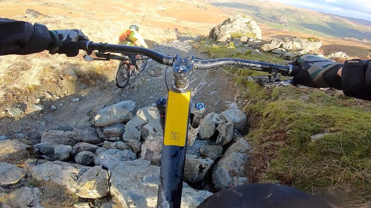 Nukeproof Reactor 290C Pro rough AF first ride review at Wheelbase cycles demo weekend.