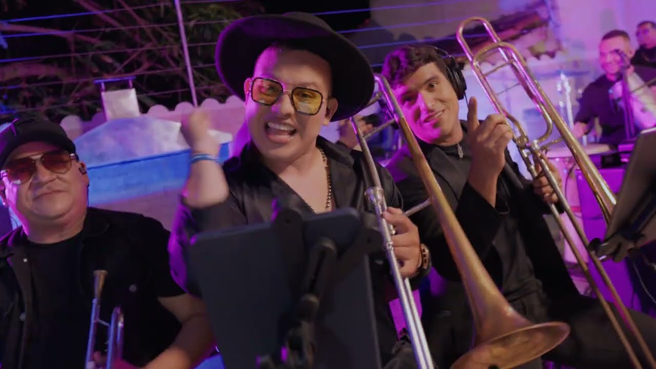 CHELITO DE CASTRO - Sesiones en vivo (El patio de Chelito) / Tumbatecho - Las Cajas (Joe Arroyo)