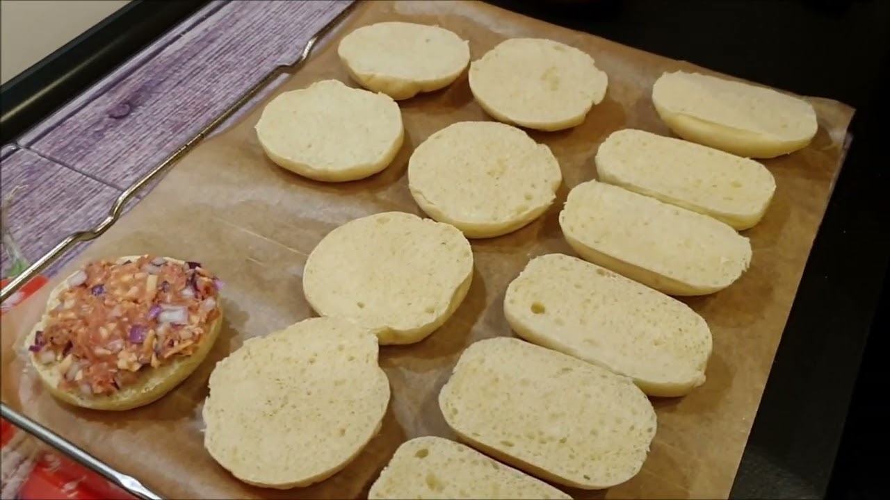 Partybrötchen mit Mett