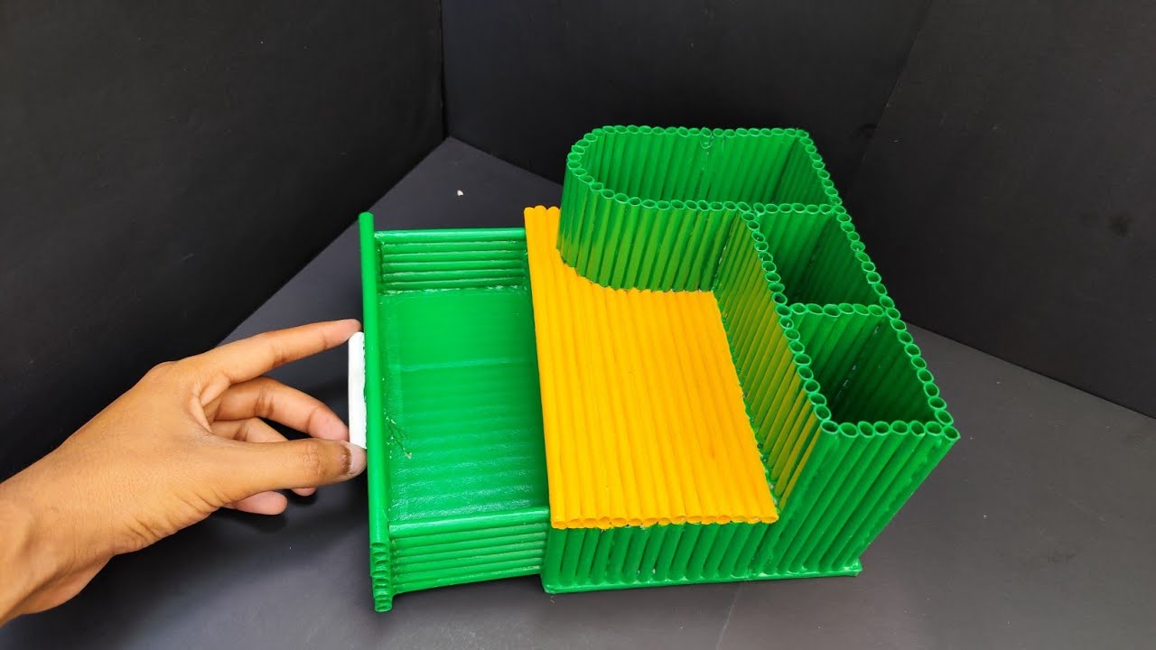 Beautiful Pen Stand With Waste Paper | How To Make a Pen Stand | DIY Desk Organizer