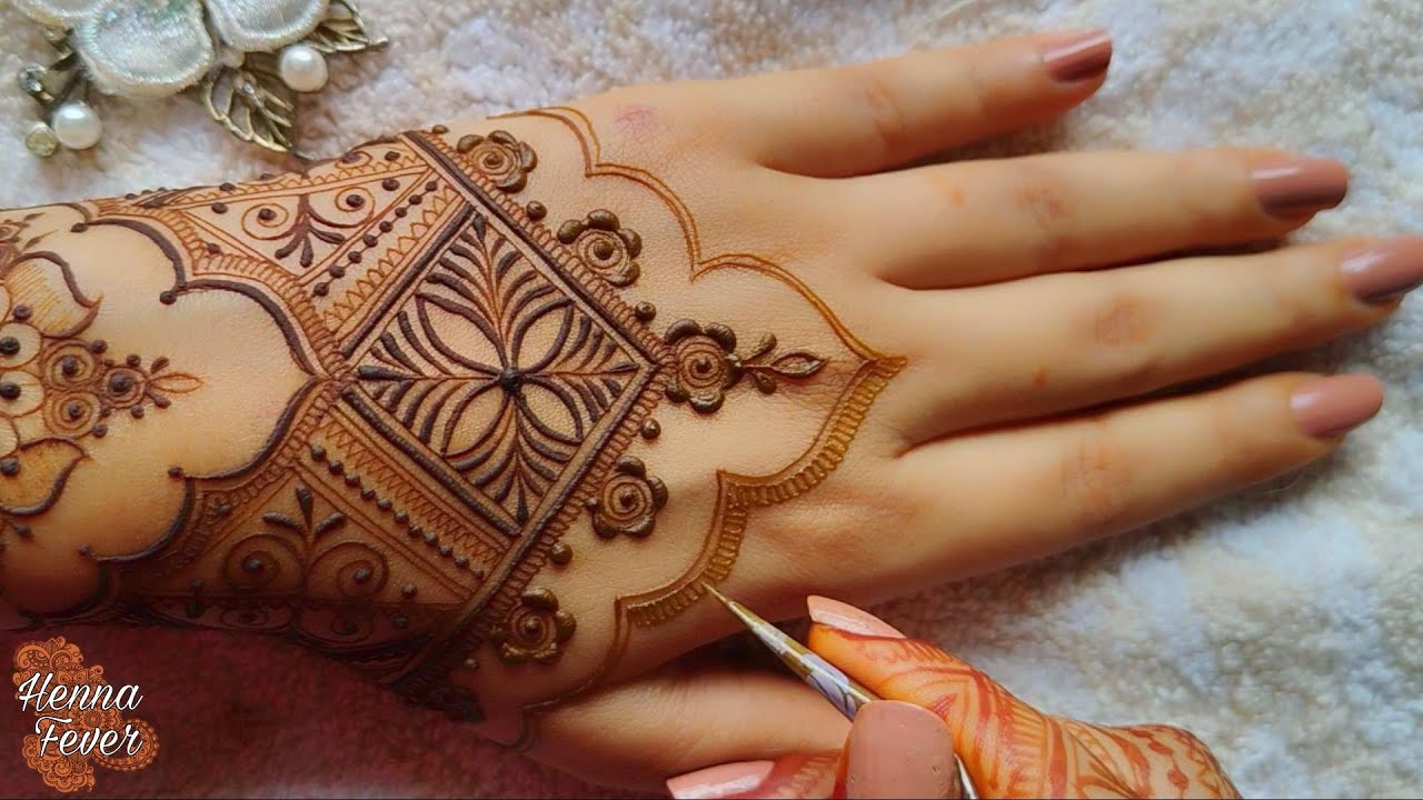 Latest Intricate Moroccan Back Hand Mehndi Design 2024 | Step by Step Tutorial | Henna Fever