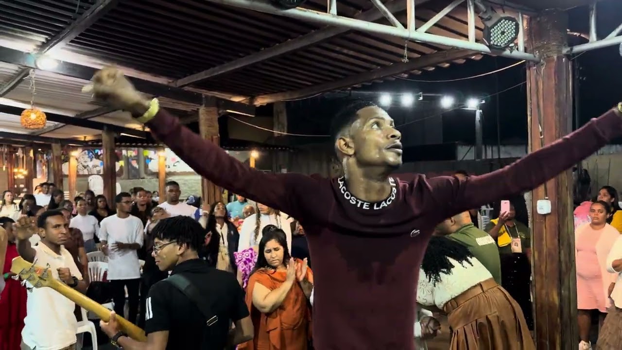 Pr. Xavier - Deus desceu na vig&iacute;lia do Tabern&aacute;culo 🔥🔥
