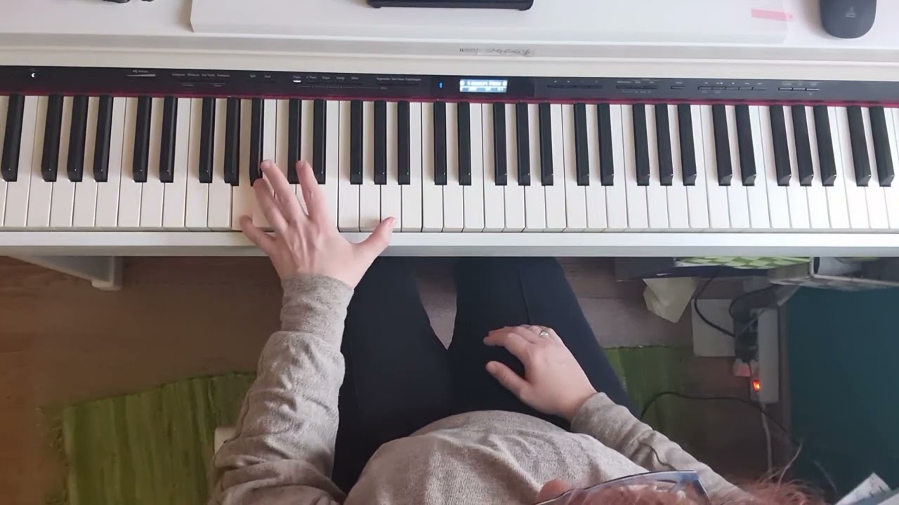 Q&A: Passacaglia left hand fingering for Helen