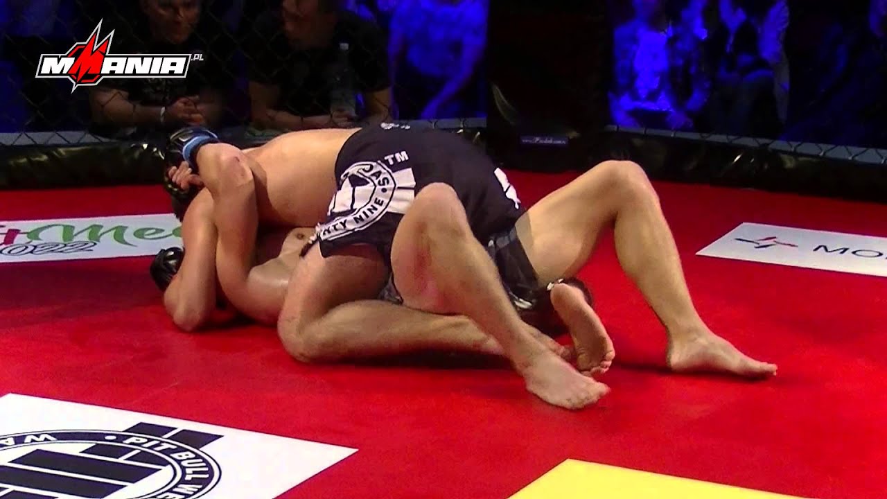 MMAnia.pl. WCA Fight Night 1. Walka Bartłomiej Kopera vs. Adam Łazowski