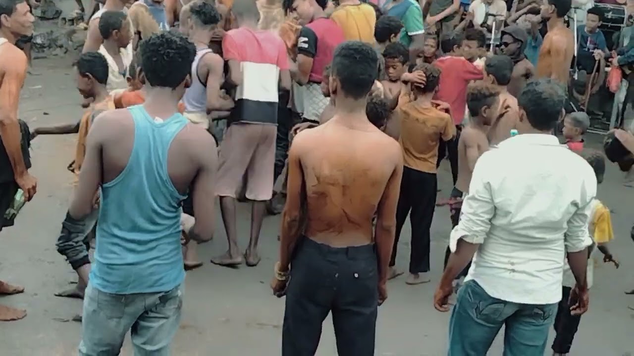 حنا في باجل ديركينه مع الاجواء الماطره