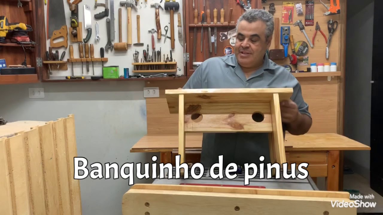 Banquinho de pinus - Pine bench