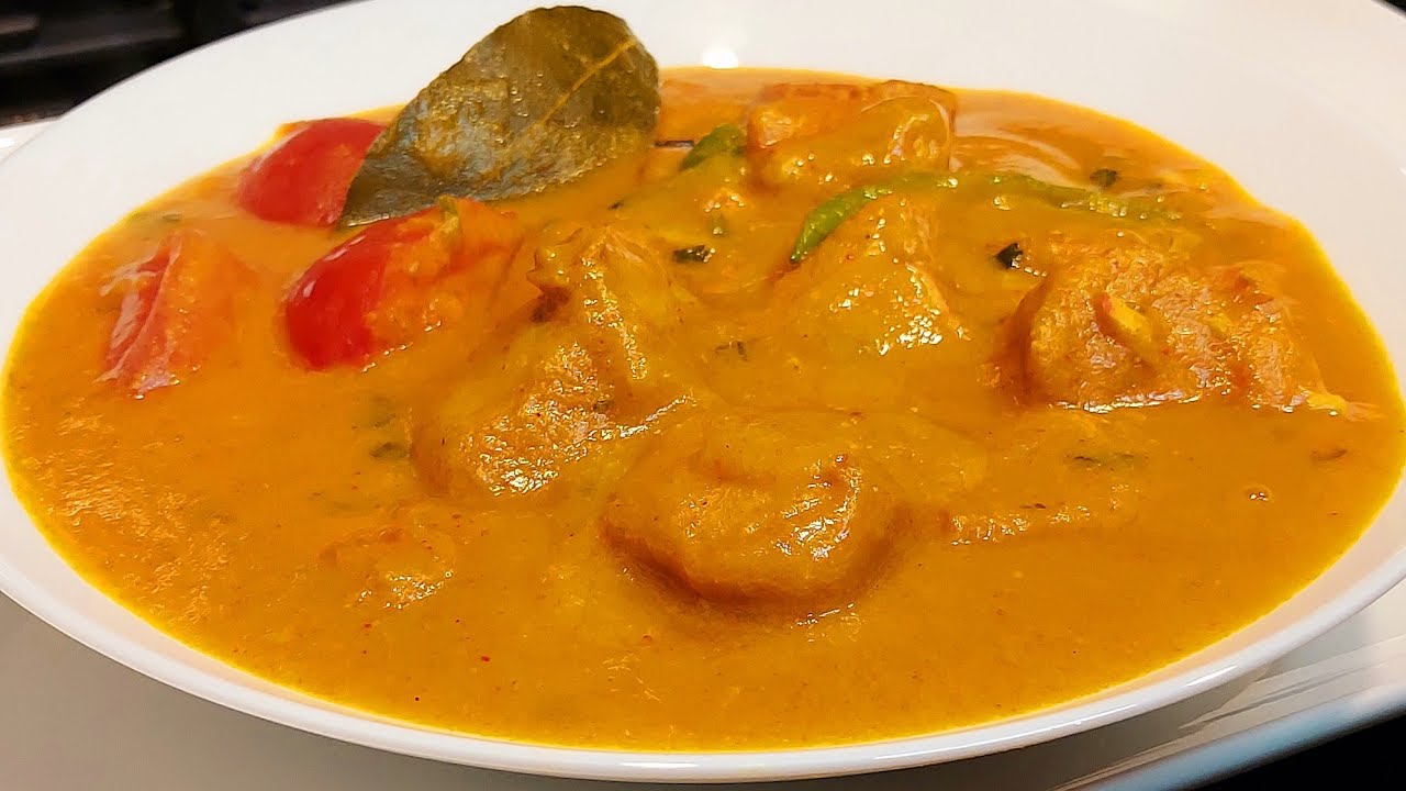 PINEAPPLE CHICKEN CURRY | Indian Style Pineapple Chicken Curry