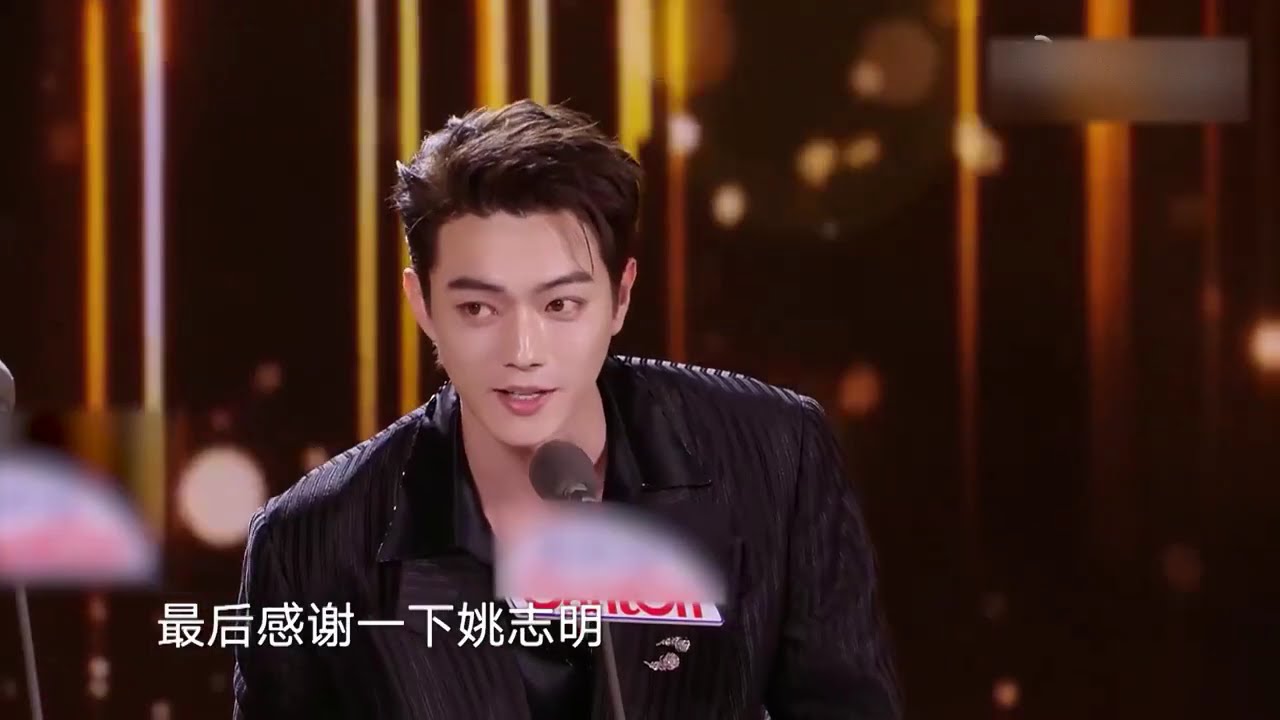 【李沁许凯CUT】恭喜#李沁 #许凯 获年度品质创造力剧星，两位用匠心诠释角色魅力。未来继续以品质角色点亮荧屏，期待更多好剧！#电视剧品质盛典2025